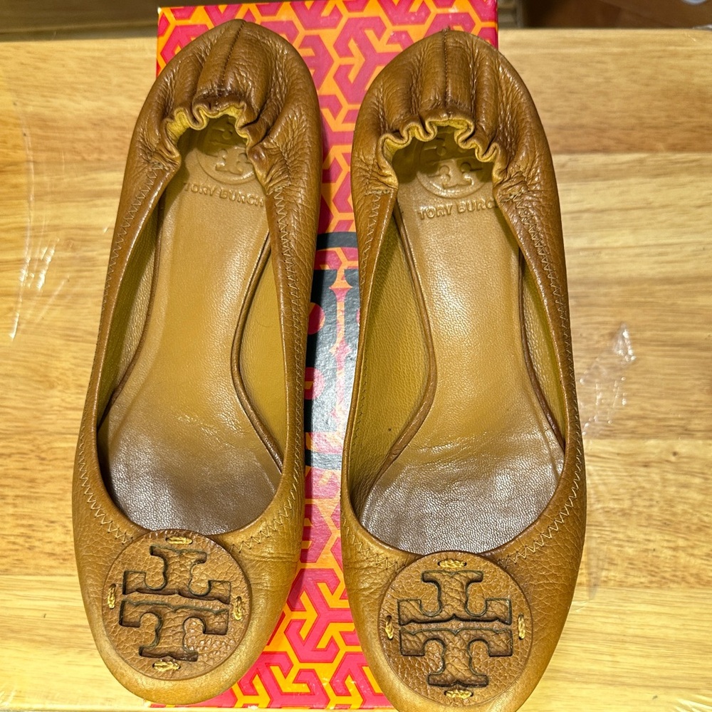 Tory Burch Brown Leather Loafers